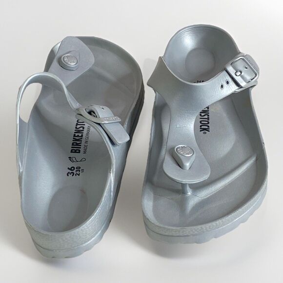 NWOT Birkenstock Gizeh Essentials EVA Sandals Size 36 Women’s 5 Metallic Silver - Picture 4 of 8